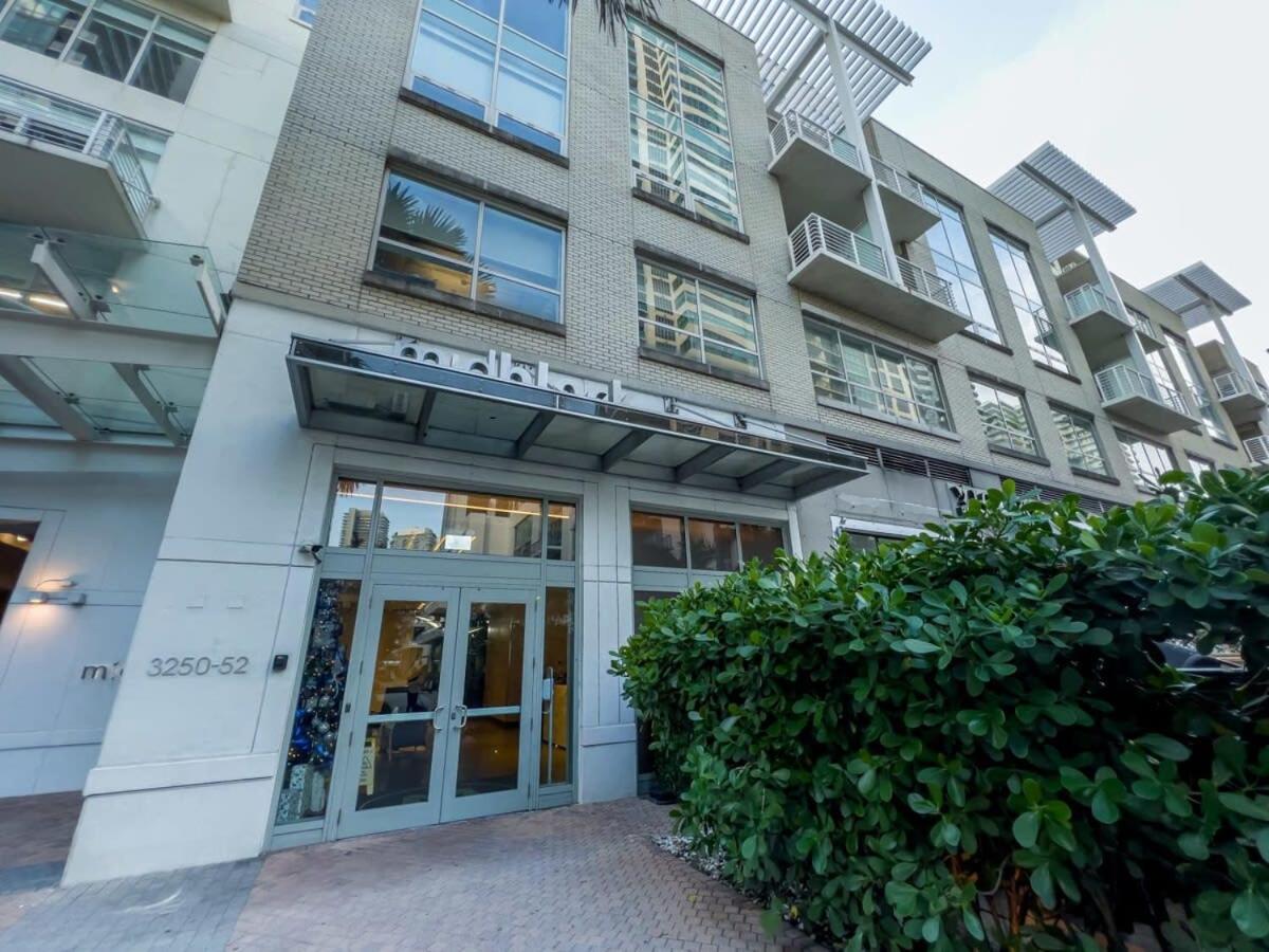Palm Place Heart Of Miami With Parking Pool And Gym Екстер'єр фото